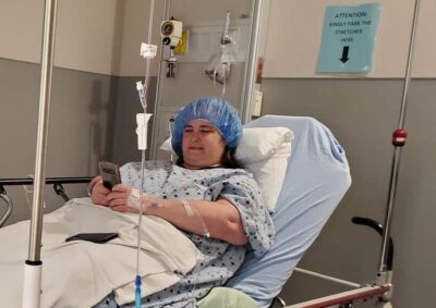 A fat runner getting ready for surgery and nervously texting